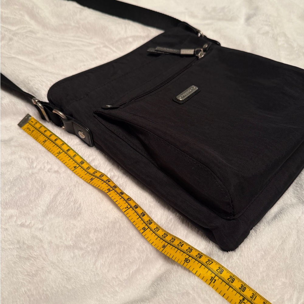 Baggallini Black Crossbody Bag
